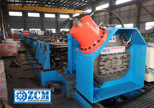 How to ensure that the roll forming machine is stable in use?